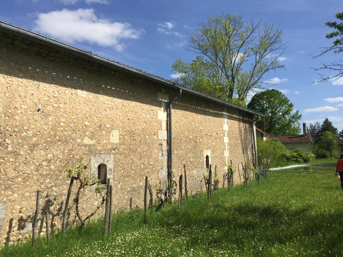 Allemans La Montagne Sud B&B 외부 사진