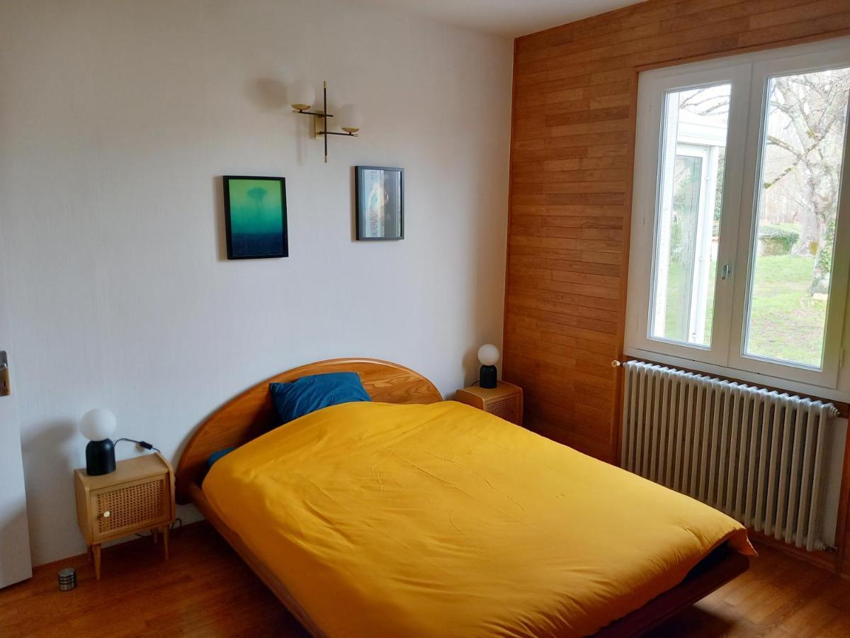 Allemans La Montagne Sud B&B 외부 사진