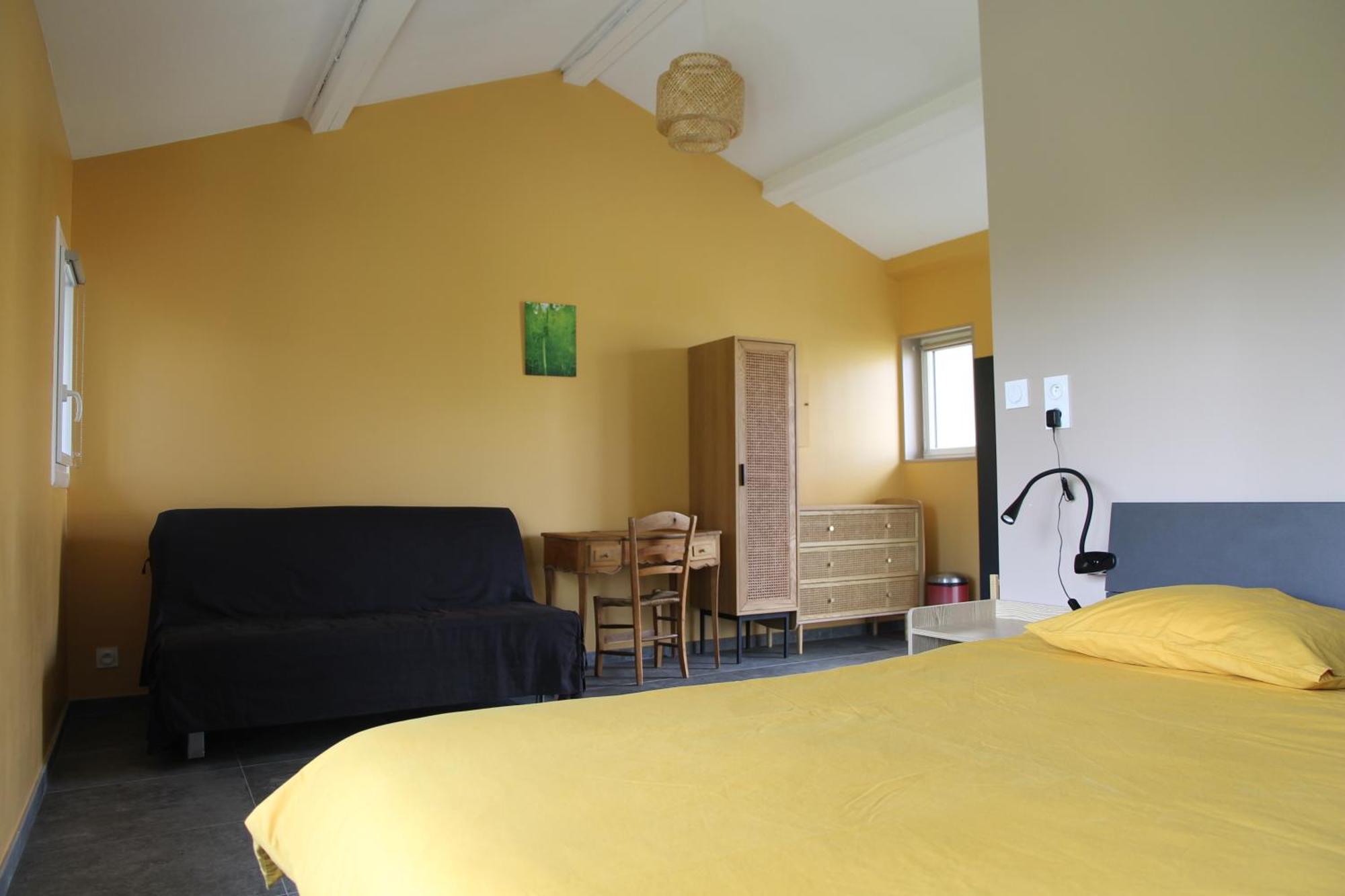 Allemans La Montagne Sud B&B 외부 사진